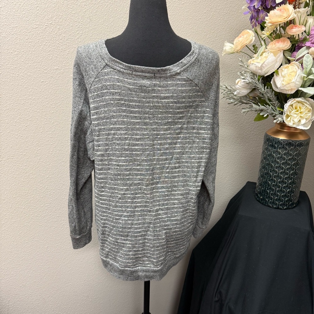 Project Gray Studded Stripe Sweater L | Cozy Fall Winter Metallic Knit Top - Picture 4 of 8